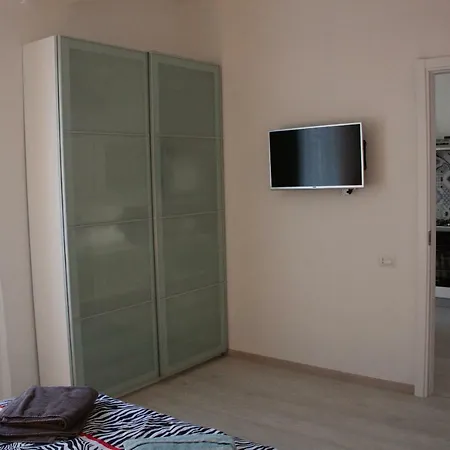 Lake's Place Apartment
